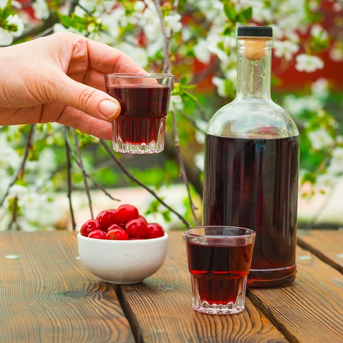 Essência com sabor a ginjinha, 2,5 L para 250 L de bebida pronta - 5