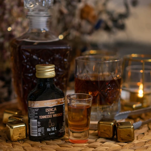 Essência com sabor a Tennessee whiskey para 10 L - 100 ml - 8