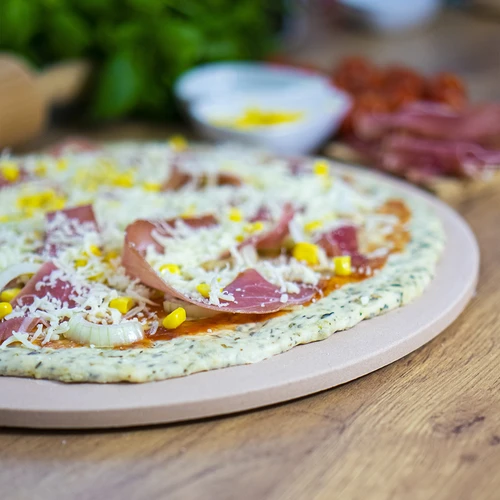 Pedra para pizza com pega e cortador, em cordierita, redonda 33 cm - 10