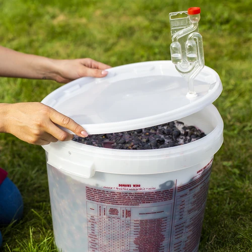 Recipiente de fermentação 30 L, branco com impressão, torneira e 2 borbulhadores - j.EN - 15