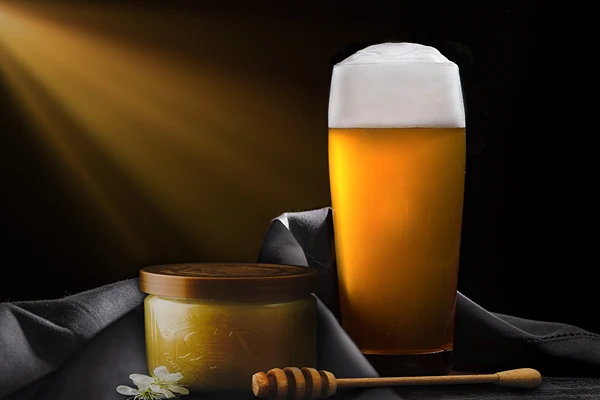Cerveja caseira de mel