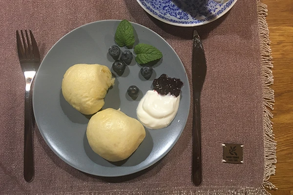 Pãezinhos ao vapor com mirtilos
