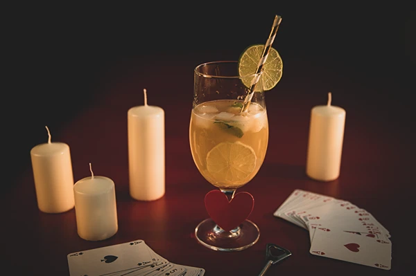 Presságio exótico – cocktail cítrico para a Noite de Santo André