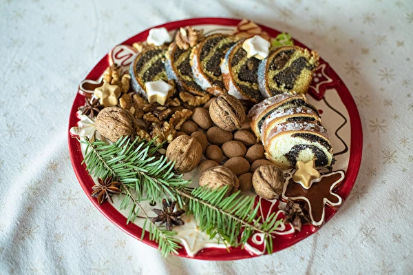 Rocambole de sementes de papoila de Natal, que sai sempre bem!