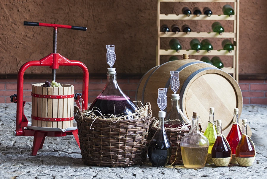 Como preparar vinho, passo a passo?