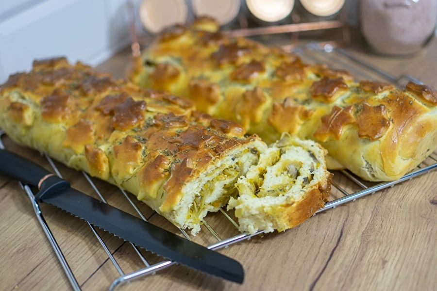 Browin Przepiśnik - Kulebiak de massa lêveda com couve e cogumelos